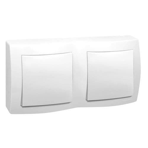 Interruptor 3 Seções 4x2 com Placa Fame Blanc